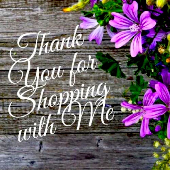 🌷WELCOME TO MY CLOSET🌷 - Picture 1 of 1